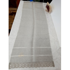 linen table runner